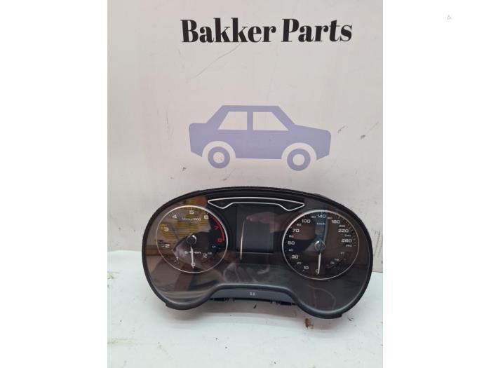 Compteur kilométrique KM d'un Audi A3, Autos : Pièces & Accessoires, Tableau de bord & Interrupteurs, Audi, Utilisé, 3 mois de garantie