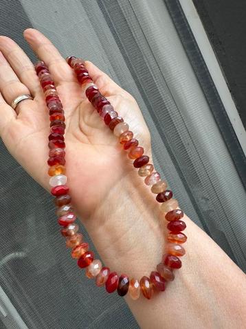 Collier avec cornaline  beschikbaar voor biedingen
