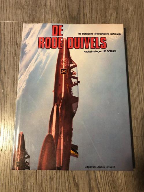boek de Belgische acrobatische patrouille de rode duivels, Verzamelen, Luchtvaart en Vliegtuigspotten, Ophalen of Verzenden