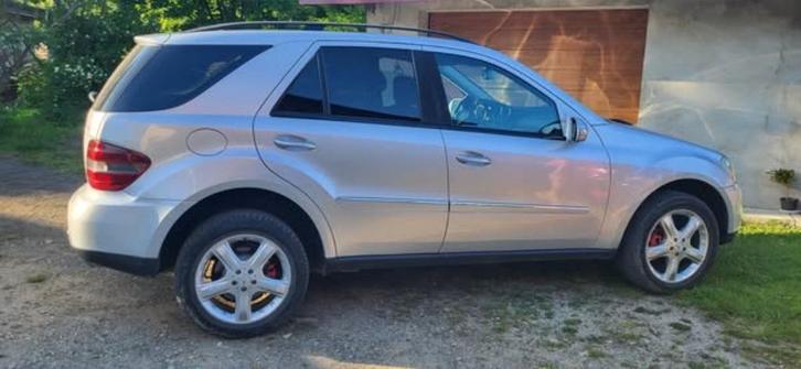 Licht vracht MB w164 2007., Auto's, Mercedes-Benz, Particulier, M-Klasse, Diesel, Euro 4, SUV of Terreinwagen, Automaat, Zilver of Grijs