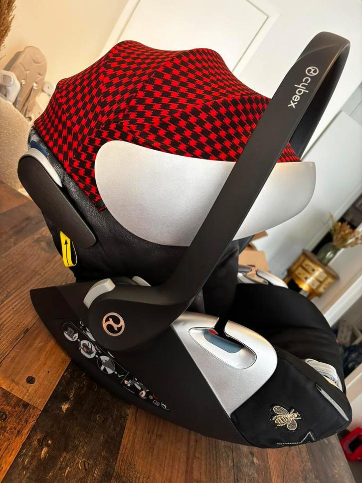 Cosy Cybex Cloud Z i-size, Enfants & Bébés, Sièges auto, Comme neuf, Autres marques, 0 à 13 kg, Ceinture de sécurité ou Isofix