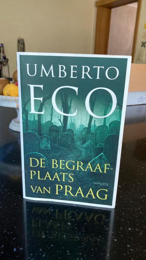 Umberto Eco - Begraafplaats van Praag, Livres, Littérature, Comme neuf, Enlèvement ou Envoi