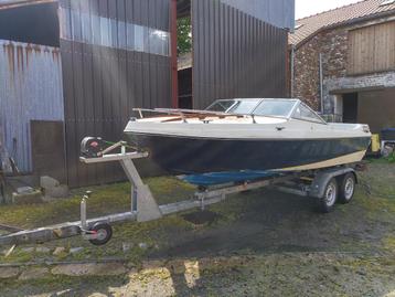 RESTAURATIEPROJECT VOOR SPEEDBOOT CELEBRITY 170V UIT 1981 beschikbaar voor biedingen