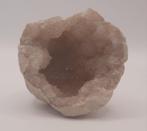 witte agaat geode 5 cm, Verzamelen, Mineralen en Fossielen, Ophalen of Verzenden, Mineraal