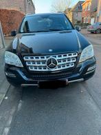 Mercedes ML 300 cdi, Auto's, Automaat, Euro 5, Zwart, Parkeersensor
