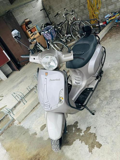 4476, Fietsen en Brommers, Brommers | Tuning en Styling, Zo goed als nieuw, Ophalen