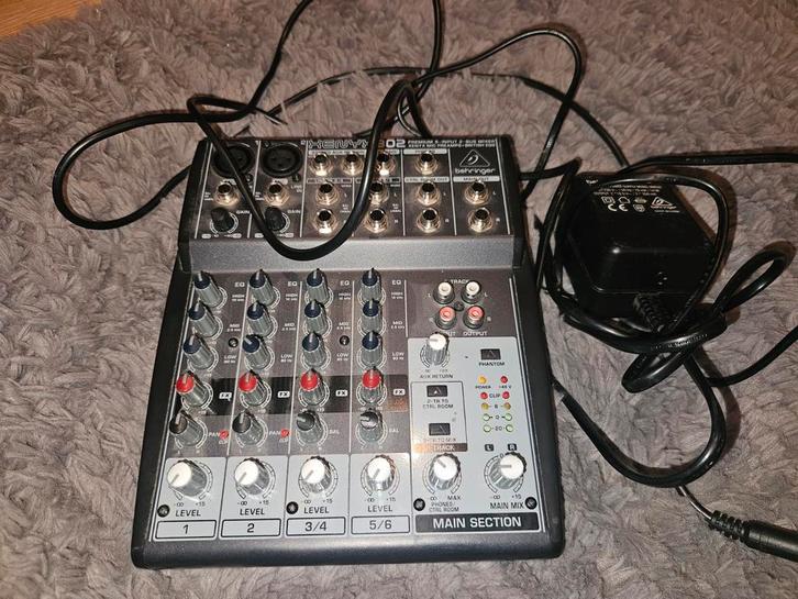 Mixeur Behringer XENYX 602, Musique & Instruments, Tables de mixage, Comme neuf, Enlèvement