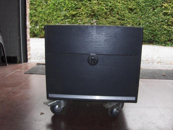 2way versterker rack, Audio, Tv en Foto, Versterkers en Ontvangers, Gebruikt, Stereo, 120 watt of meer, Overige merken, Ophalen