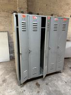 Metalen locker kast en 8 lm rek, Ophalen, Gebruikt