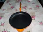 LE CREUSET, Huis en Inrichting, Ophalen, Gietijzer, Zo goed als nieuw, Keramische plaat