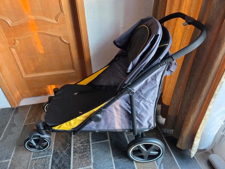 Hondenbuggy  voor grote  of medium hond (Nieuw), Dieren en Toebehoren, Honden-accessoires, Ophalen