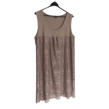 Stretchy jurk met kant 44/46 XXL/XXXL beschikbaar voor biedingen