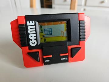 Vintage elektronisch spel „Ninja” beschikbaar voor biedingen