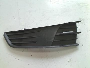 MISTLAMPKAPJE LINKS Skoda Fabia III (NJ3) (6V0807367) beschikbaar voor biedingen