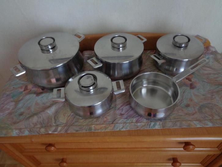 Set van 5 inox kookpotten, Huis en Inrichting, Keuken | Potten en Pannen, Inox, Ophalen of Verzenden