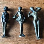 3 beeldjes in brons, Enlèvement