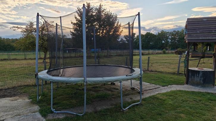Trampoline 3m65 in goede staat, Kinderen en Baby's, Speelgoed | Buiten | Trampolines, Gebruikt, Ophalen