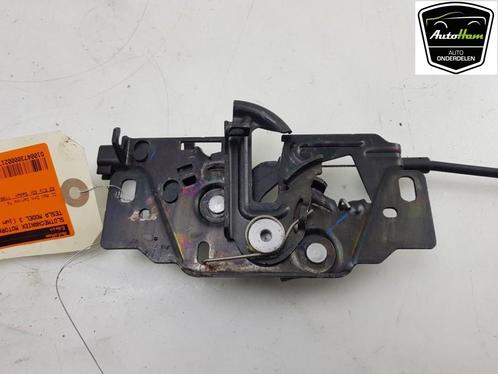 MOTORKAP SLOT Model 3 (|103301100G|103301100D|103301100E|), Auto-onderdelen, Carrosserie, Overige automerken, Gebruikt