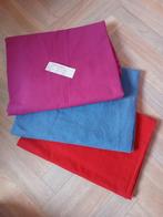 3 nappes, Enlèvement, Bleu