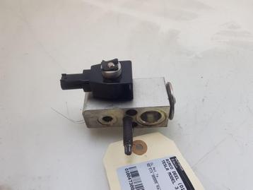 DIVERSEN Airco deel (div) Tesla Model 3 (|110187800A|) beschikbaar voor biedingen