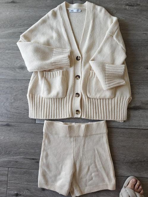 TE KOOP MOOIE ZARA DAMESSET, Kleding | Dames, Truien en Vesten, Nieuw, Maat 38/40 (M), Beige, Ophalen