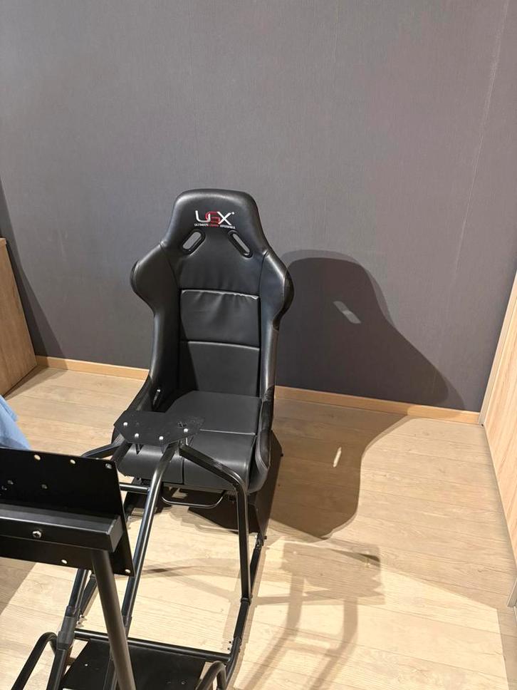 Racestoel ugx, Games en Spelcomputers, Spelcomputers | Overige Accessoires, Zo goed als nieuw, Ophalen