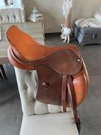 Selle en cuir Geologic 17,5, Animaux & Accessoires, Chevaux & Poneys | Selles, Enlèvement, Utilisé, Obstacle