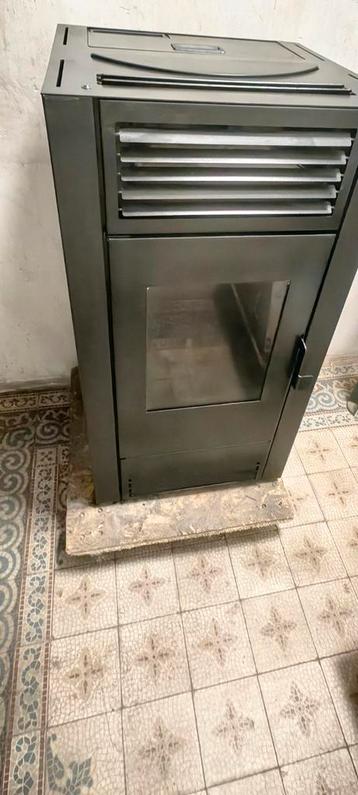 Poêle à pellet, Enlèvement ou Envoi, Comme neuf