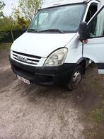 Pièces pour iveco 50c15 ou Complet, Auto's, Bestelwagens en Lichte vracht, Te koop, Diesel, Iveco, Particulier