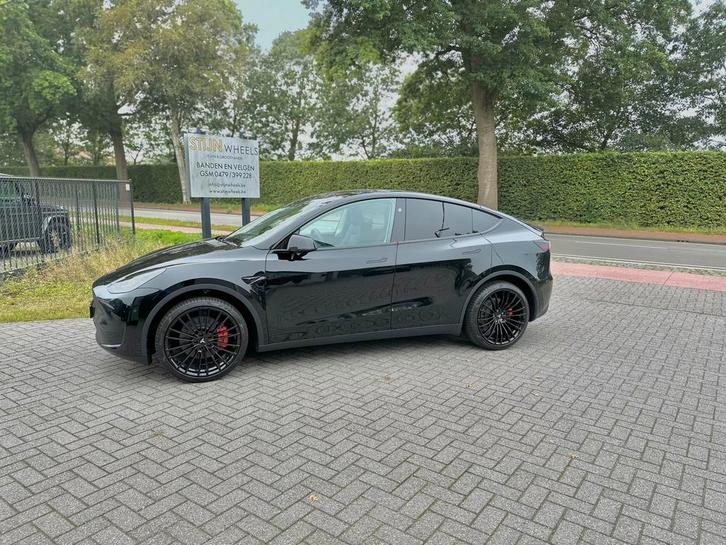 Tesla y 347 pk rwd (performance opties), Autos, Tesla, Particulier, Model Y, Électrique, Noir, Enlèvement