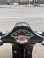 Vespa sprint, Fietsen en Brommers, Scooters | Vespa, Ophalen, Gebruikt, Klasse A (25 km/u), Benzine