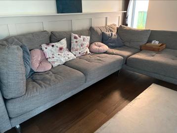 Grijze L-vormige zetel – 210x310 cm, moderne stijl beschikbaar voor biedingen