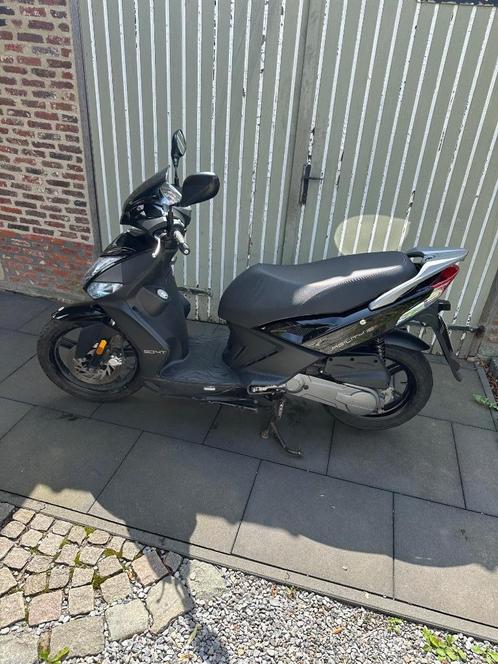 Kymco agility 16 plus klasse A, Fietsen en Brommers, Scooters | Kymco, Zo goed als nieuw, Agility, Klasse A (25 km/u), Benzine