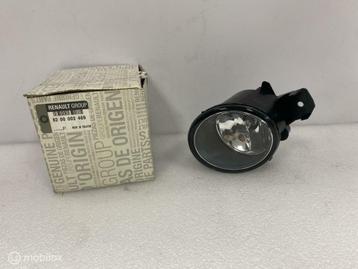 Mistlamp Links Opel Movano Renault Clio NIEUW 8200002469 beschikbaar voor biedingen