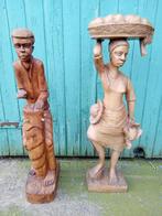 2 grote houten beelden 82cm, Antiek en Kunst, Ophalen