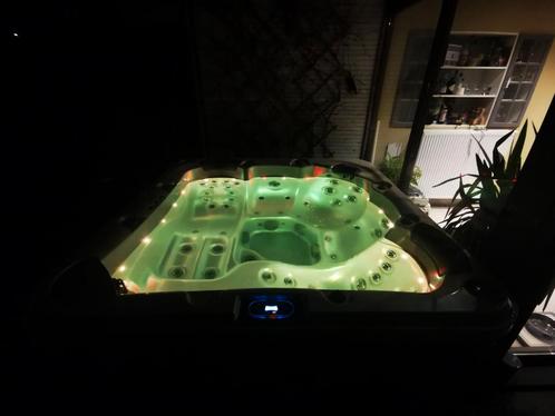 balboa jacuzzi 5 personen, Tuin en Terras, Bubbelbaden en Hottubs, Gebruikt, Ophalen