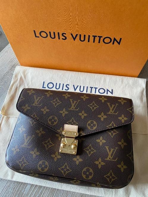 Pochette M tis Louis Vuitton Tassen Schoudertassen 2dehands