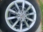 Tweedehands onbeschadigde velgen Audi q3 met 2 goede banden, Auto-onderdelen, Banden en Velgen, Ophalen, Gebruikt, Banden en Velgen