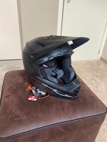 Casque de descente BELL FULL 9 CARBON NOIR