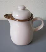Vintage porseleinen koffiepot DDR, Ophalen of Verzenden, Zo goed als nieuw, Porselein
