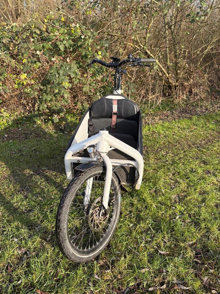 Bullit elektrische bakfiets Larry vs Harry (Milky Plus), Vélos & Vélomoteurs, Vélos | Vélos avec bac, Utilisé, Autres marques