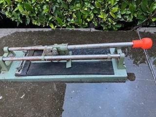 COUPE-CARREAUX MACHINE DE DÉCOUPE DE CARREAUX, Bricolage & Construction, Dalles & Carrelages, Utilisé, Carrelage de sol, Enlèvement ou Envoi