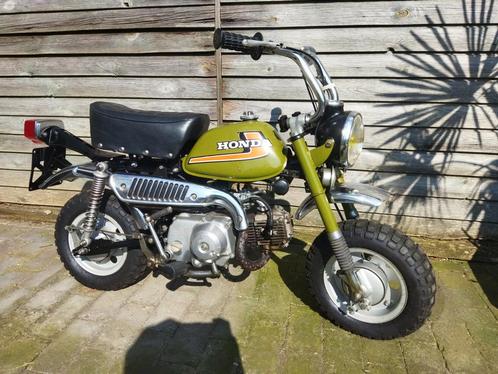 Honda z50 J1, Fietsen en Brommers, Brommers | Honda, Zo goed als nieuw, Ophalen