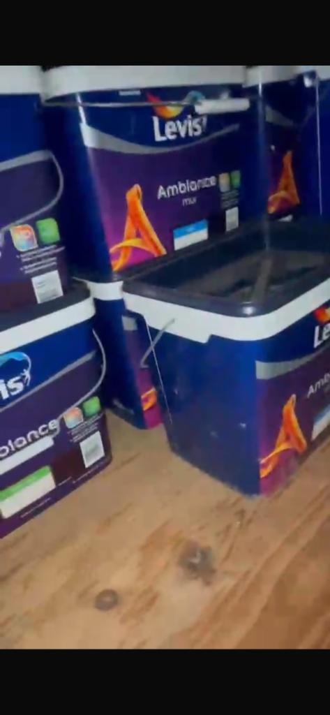 Partij Levis muurverf (40 liter), Doe-het-zelf en Bouw, Verf, Beits en Lak, Nieuw, Verf, Wit, Ophalen