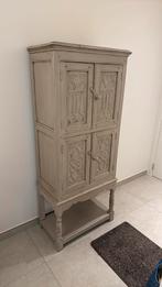 Gepatineerd eiken kastje, Maison & Meubles, Armoires | Buffets, Enlèvement, Comme neuf