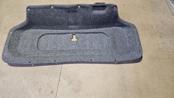 Bekleding koffer ruimte in de klep BMW 3 serie E36 sedan 514, Auto-onderdelen, Interieur en Bekleding, BMW, Nieuw, Ophalen of Verzenden