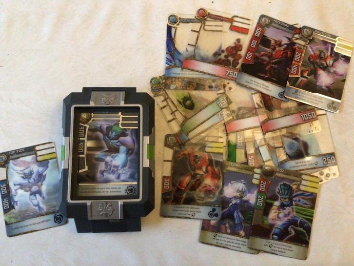 Bakugan spin masters 2011, Verzamelen, Complete verzamelingen en Collecties, Ophalen of Verzenden