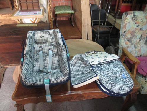 kinderwagen en buggy is volledig zelfs parasolletje erbij, Kinderen en Baby's, Kinderwagens en Combinaties, Gebruikt, Kinderwagen