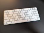 Apple Magic keyboard AZERTY wireless, Computers en Software, Toetsenborden, Ophalen of Verzenden, Azerty, Zo goed als nieuw, Draadloos