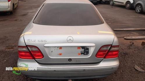 Achterklep van een Mercedes CLK (744), Auto-onderdelen, Carrosserie, Achterklep, Mercedes-Benz, Gebruikt, 3 maanden garantie
